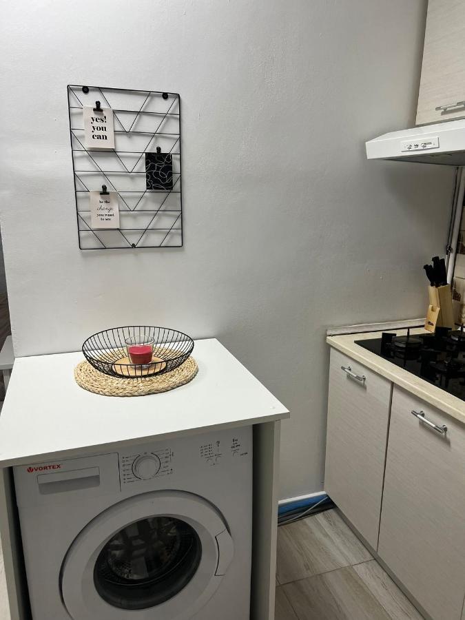 Appartement Compact House à Cluj-Napoca Extérieur photo