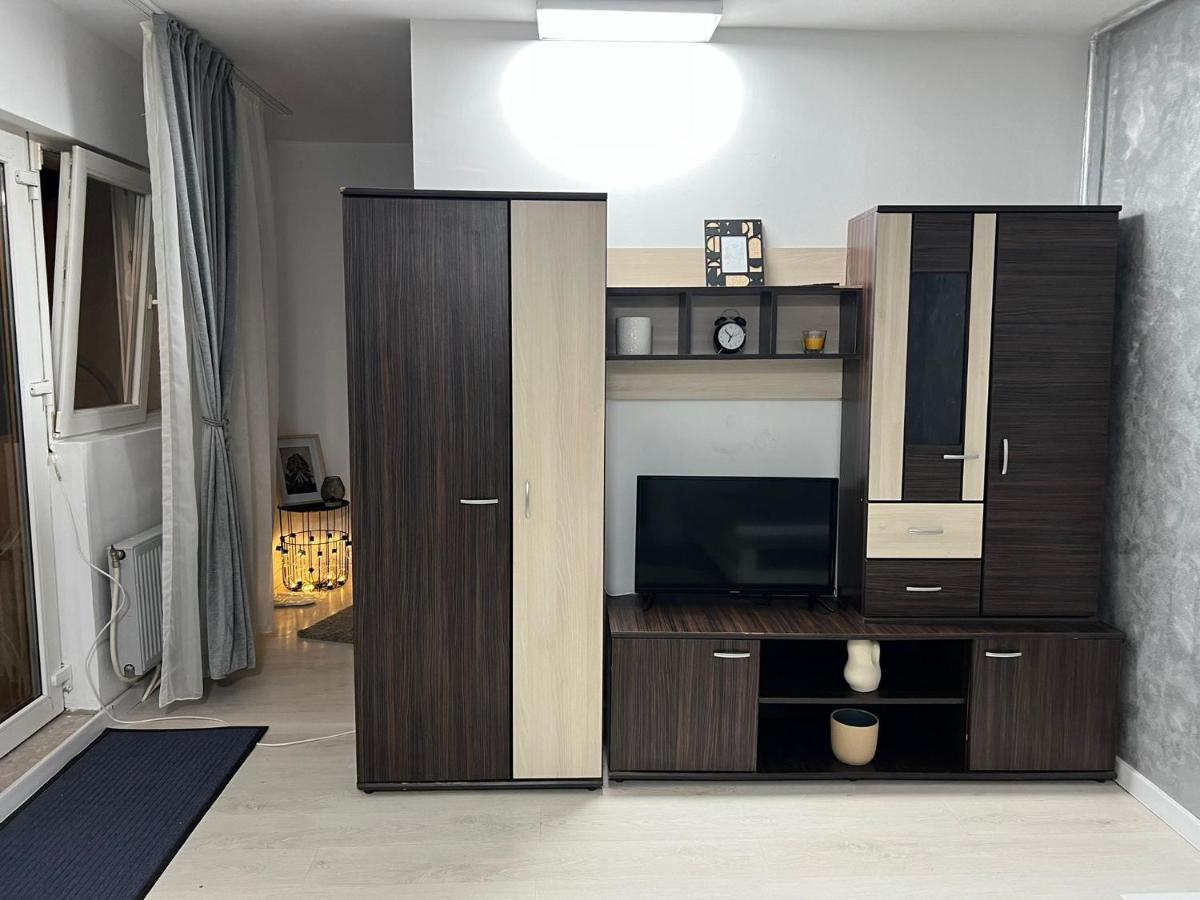 Appartement Compact House à Cluj-Napoca Extérieur photo