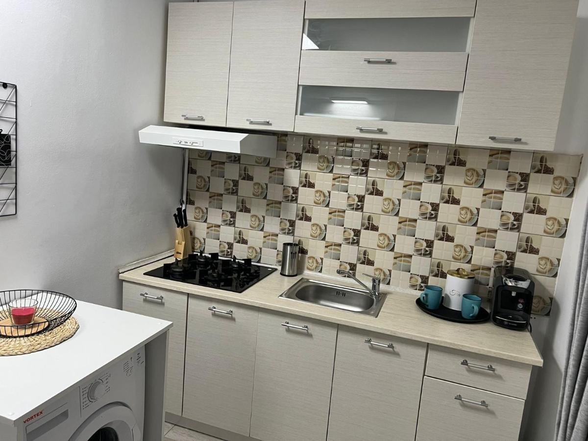 Appartement Compact House à Cluj-Napoca Extérieur photo