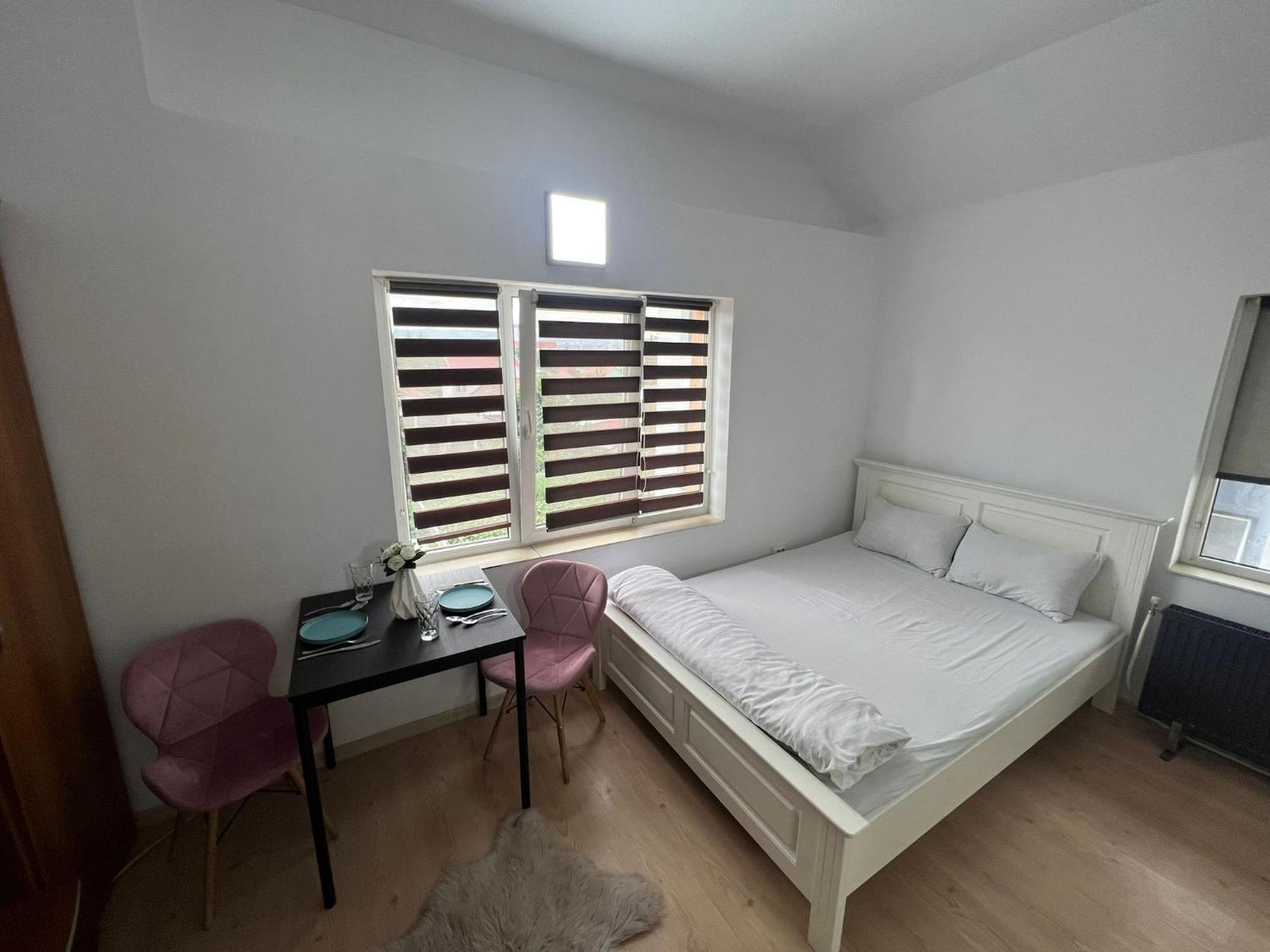 Appartement Compact House à Cluj-Napoca Extérieur photo