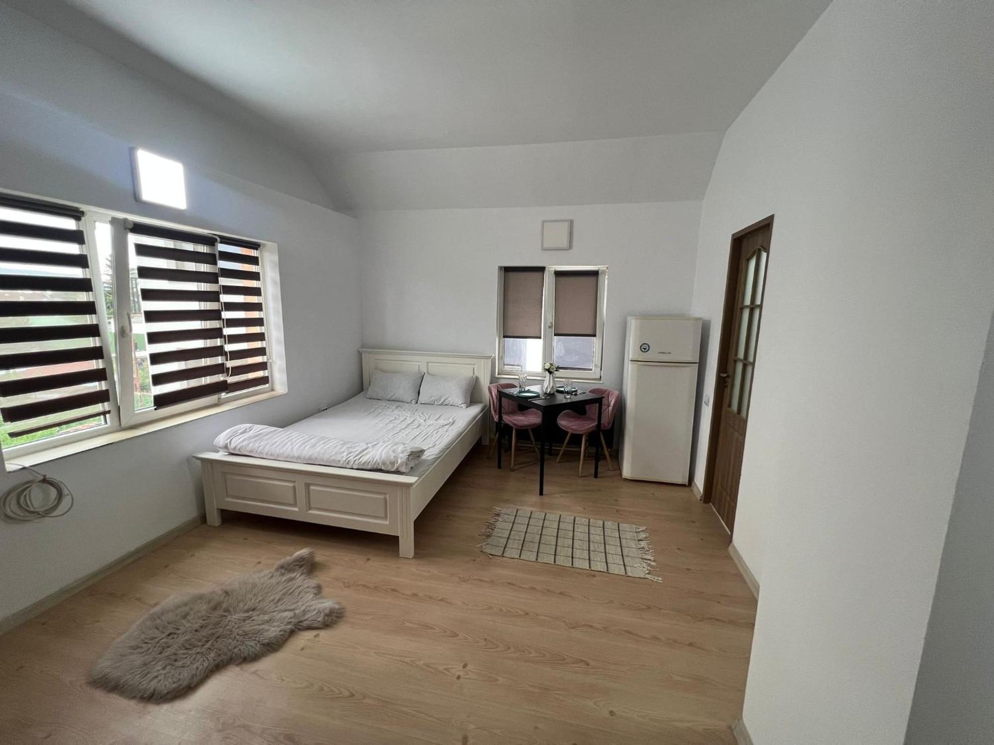 Appartement Compact House à Cluj-Napoca Extérieur photo